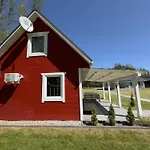 Na Skraju Lasu