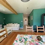 Holiday home Na Skraju Lasu *