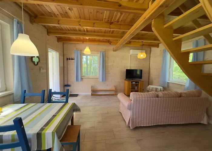 Na Skraju Lasu * Kolonia (Szczytno)